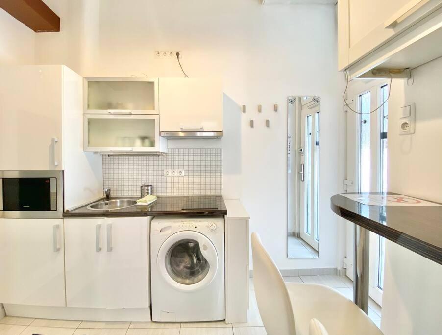 Stay Cool! Apartment With Sauna And Private Garden ブダペスト エクステリア 写真